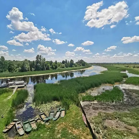 Amanet House Zasavica